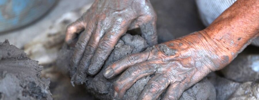 Livelihood –  Rescuing Barra Negro Tradition in El Salvador
