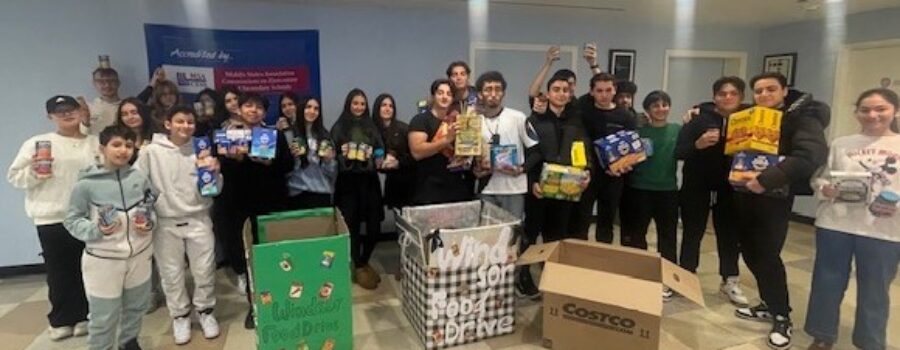 Windsor Students do their part to brighten the Holiday!